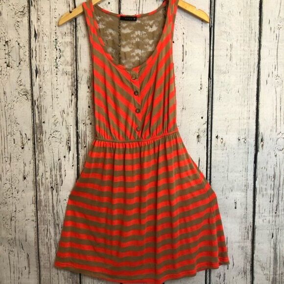 Edge Sheath Dress Multi Chevron Belted Waist Lace Back Scoop Neck Button small - Picture 1 of 6